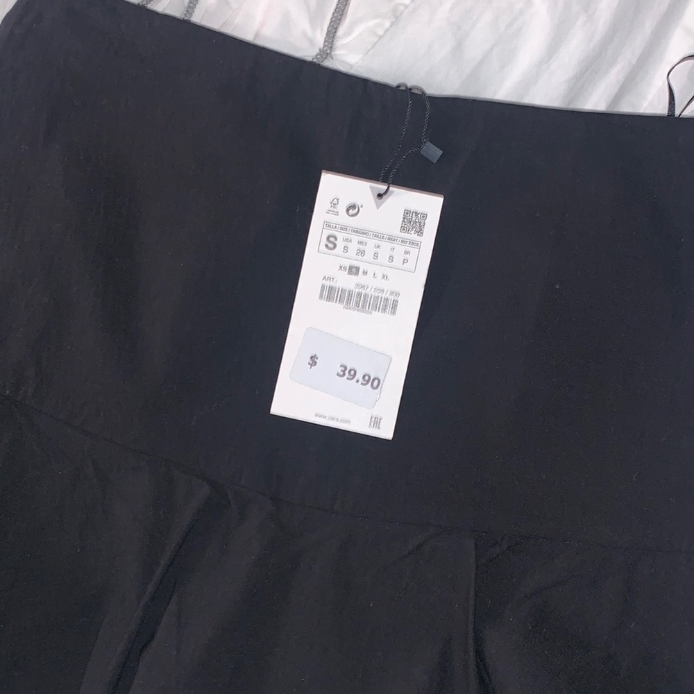 Zara ruffle mini skirt - Picture 4 of 5